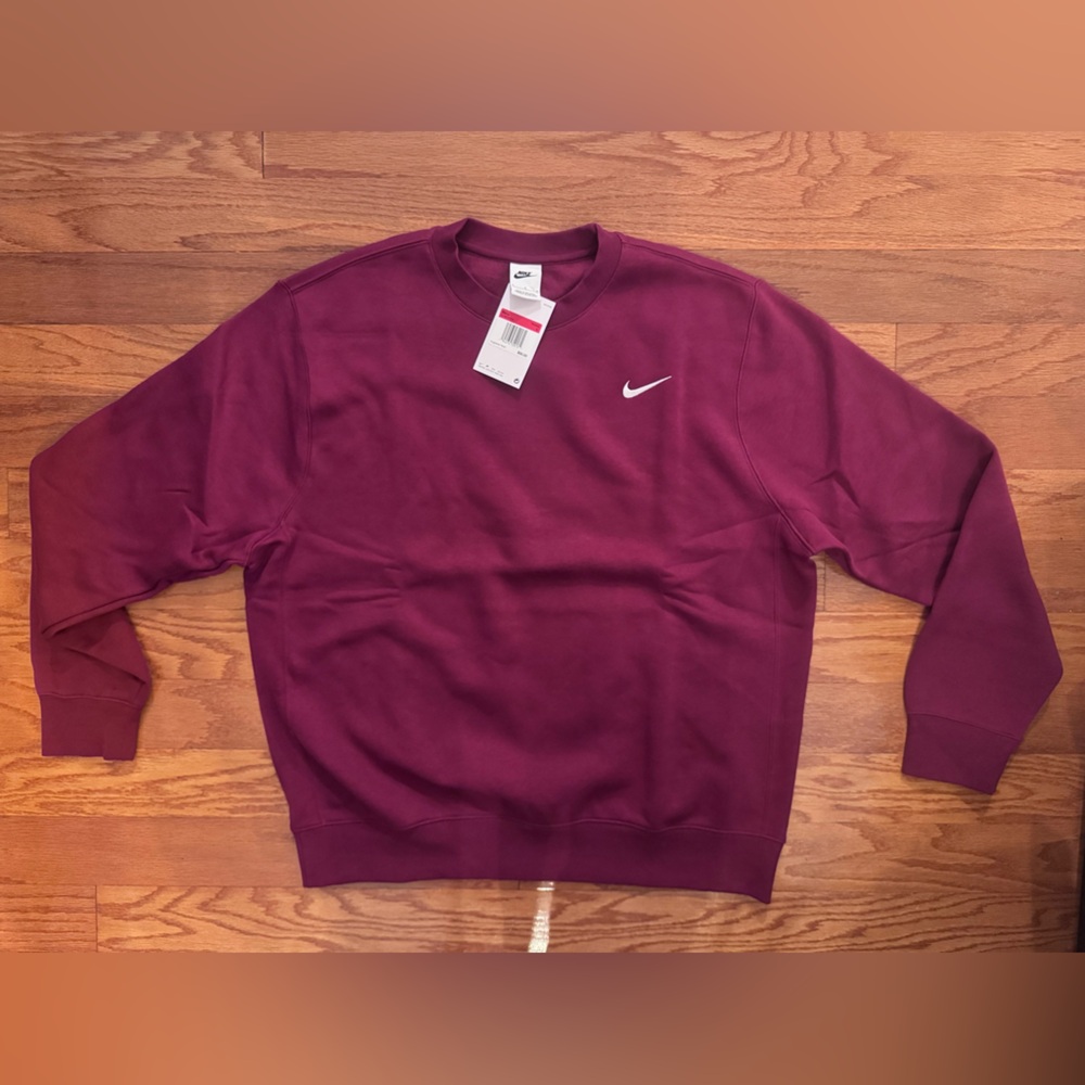 NWT Nike Club Fleece Crewneck Sweatshirt Cardinal/White LARGE - Picture 6 of 6